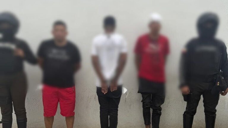 Asaltantes capturados tras robo a bus en Samborondón