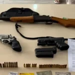 Aprehendidos por tenencia de armas en Santa Ana