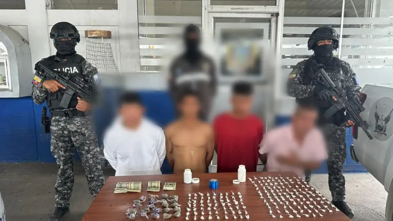 Detienen a cuatro integrantes de "Los Choneros" en Vinces