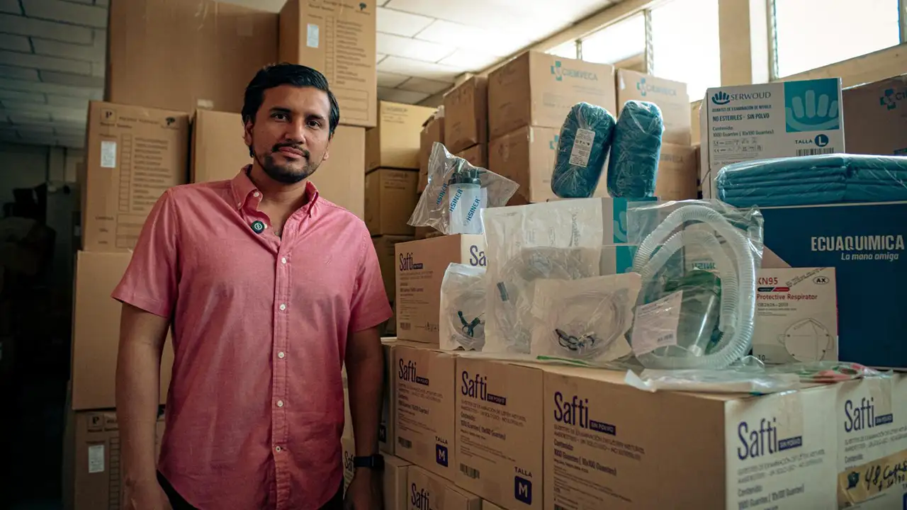 Ecuador asegura medicamentos e insumos para hospitales