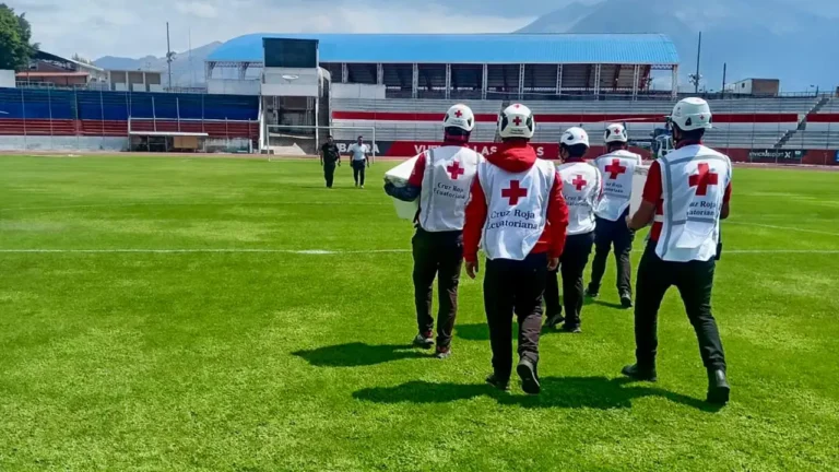 Ejército apoya a Cruz Roja con transporte de sangre a Ibarra