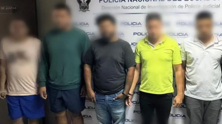 Falsificación de documentos: golpe policial en Babahoyo