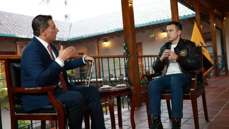 Noboa destacó crecimiento económico en entrevista con CNN