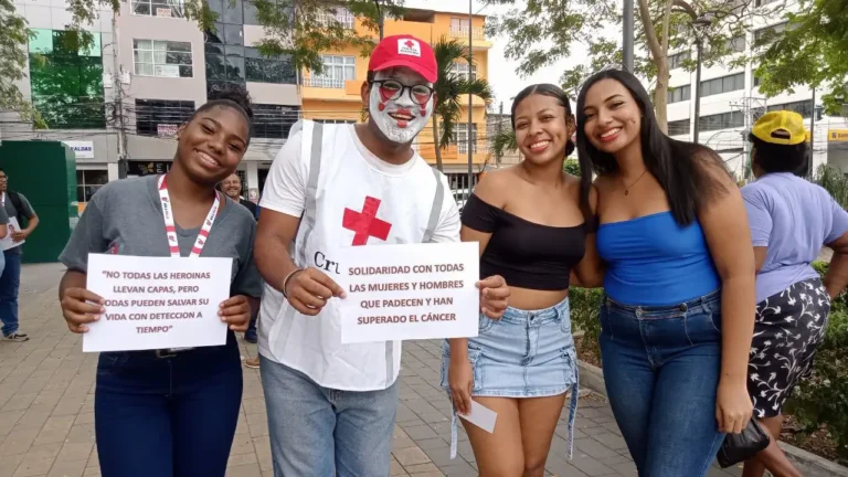 Octubre el mes rosa: Concientización sobre el cáncer de mama