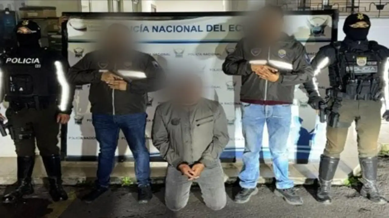 Operativo "ALTAIR l" incauta alcaloides ocultos en vehículo